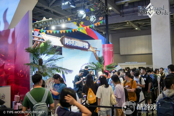BW2025镇展之宝现身《FGO》携巨型誓约胜利之剑亮相BW嗨翻全场!